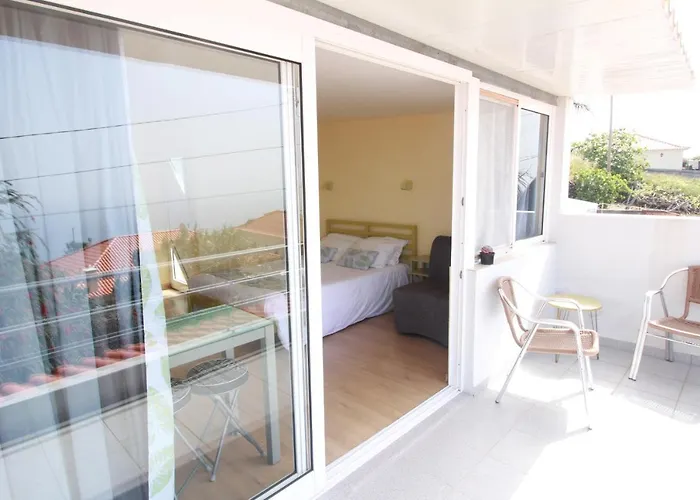 Canto Da Manu Panoramic Calheta (Madeira)